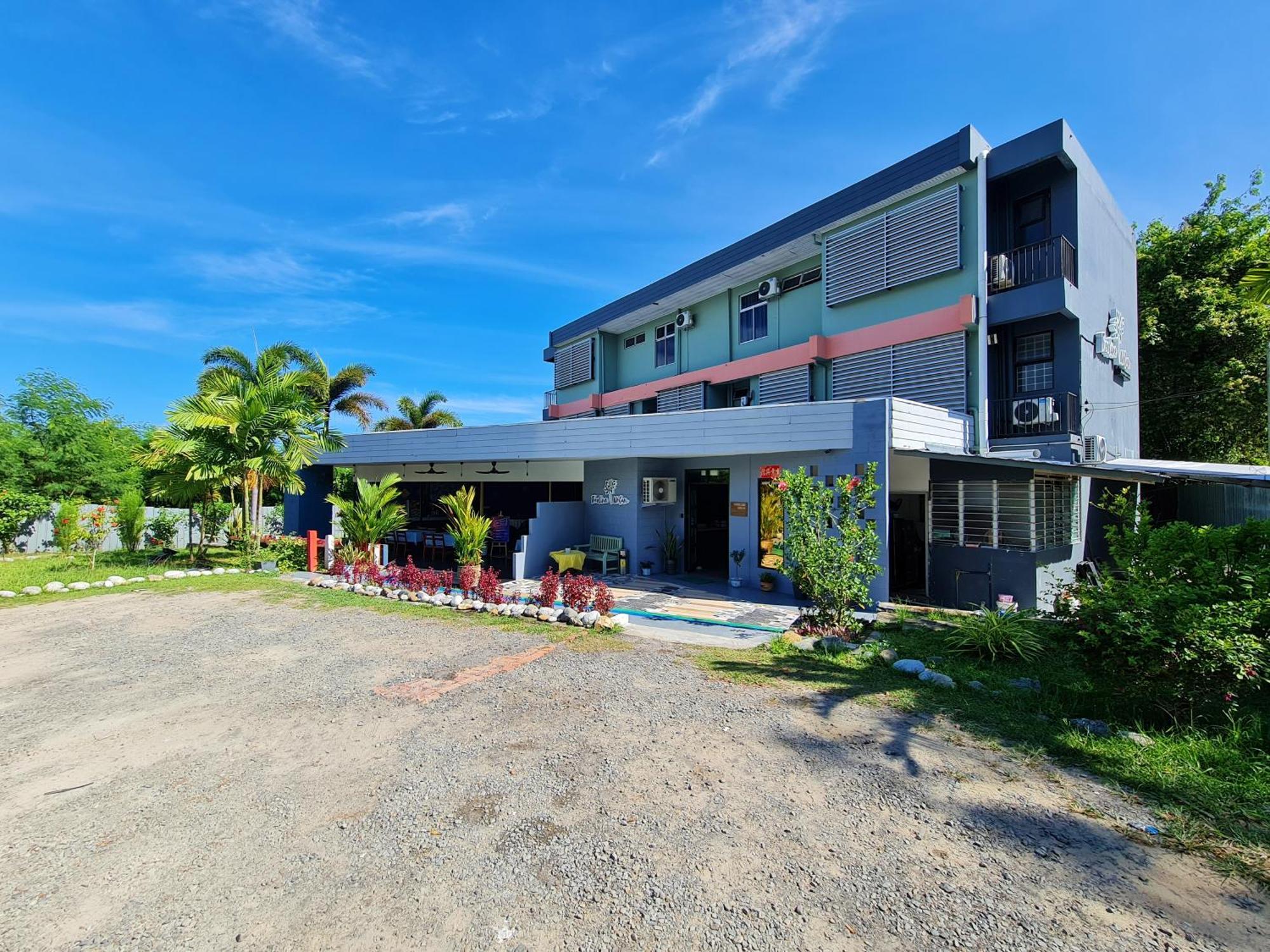 Treeline Urban Inn Kota Kinabalu Zewnętrze zdjęcie